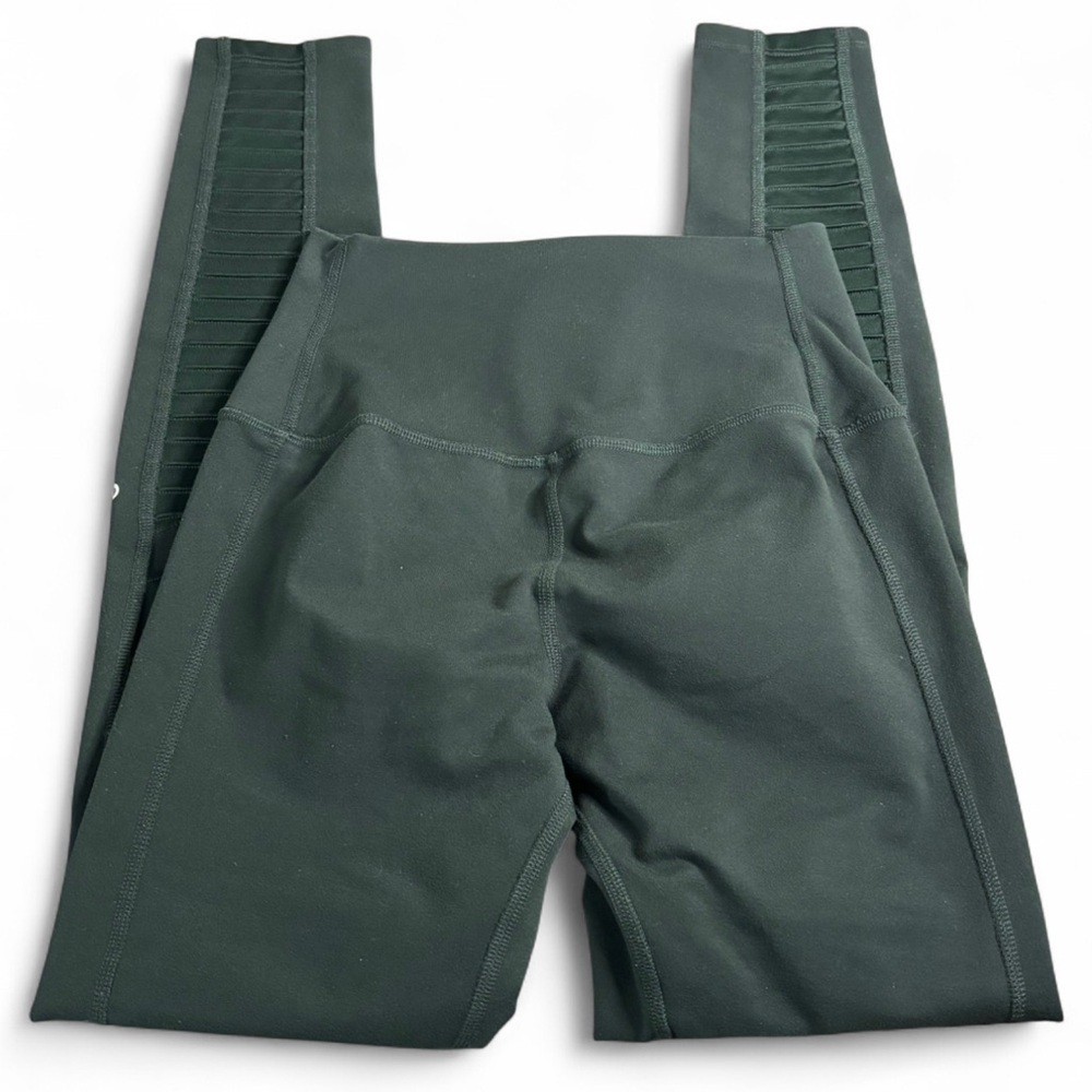 Alo Yoga High Waist Moto Leggings – Size XS – Dark Olive Green - Picture 2 of 5